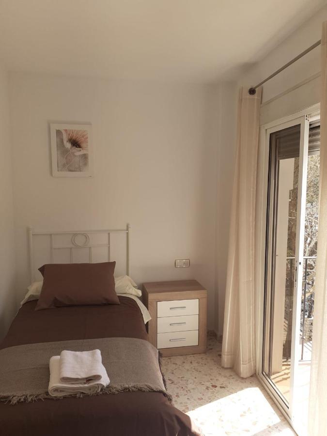 Apartamentos Pinos Genil Ngoại thất bức ảnh
